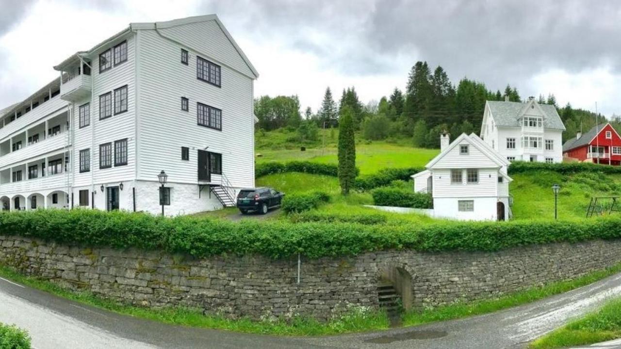 Lilandtunet Gjestgiveri Liland (Hordaland) Exterior foto