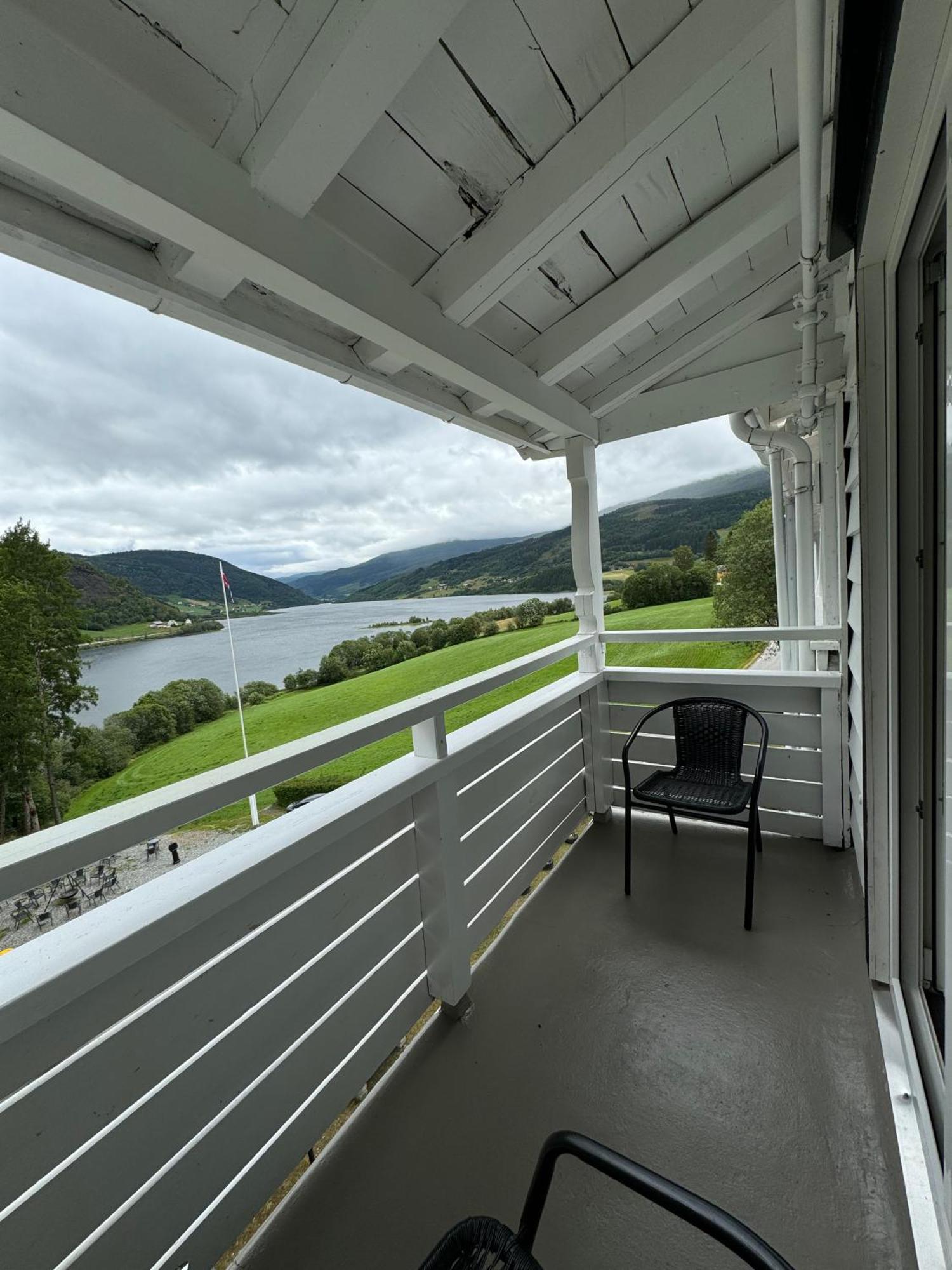 Lilandtunet Gjestgiveri Liland (Hordaland) Exterior foto